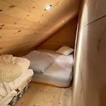 Moderne Rorbu Helt I Sjokanten Casa de Férias *